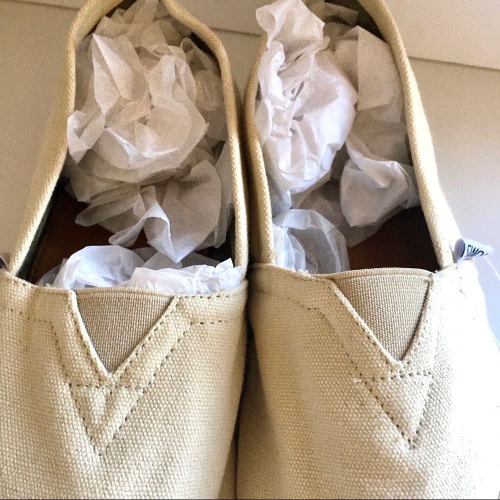 Toms Classic Alpargata Canvas Slip On Cream Shoes - Picture 8 of 11